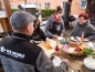 Mobile Preview: Familie am Grill, Familienevent